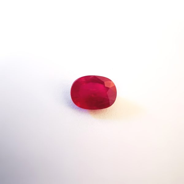 39386 rubis ovale 8x6 1.71cts