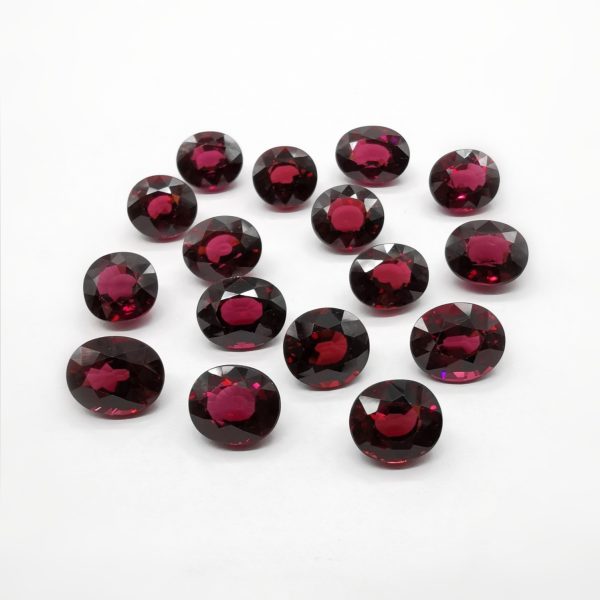 40205 GRENATS RHODOLITES MELES