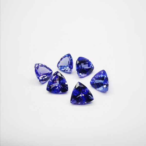 40554 TANZANITES TRILLONS 7x7