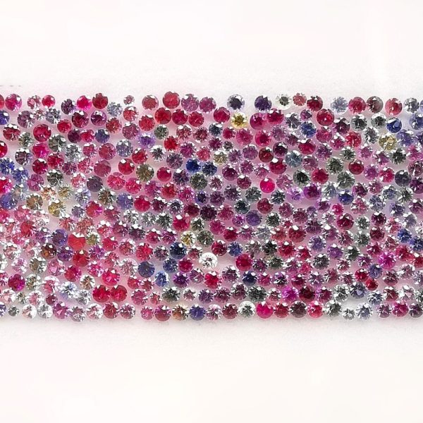 42070 Lot saphirs fancy ronds 1.6-2.4mm