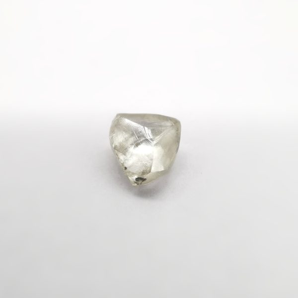 39755 Diamant brut/incolore/octaèdre 1.32ct