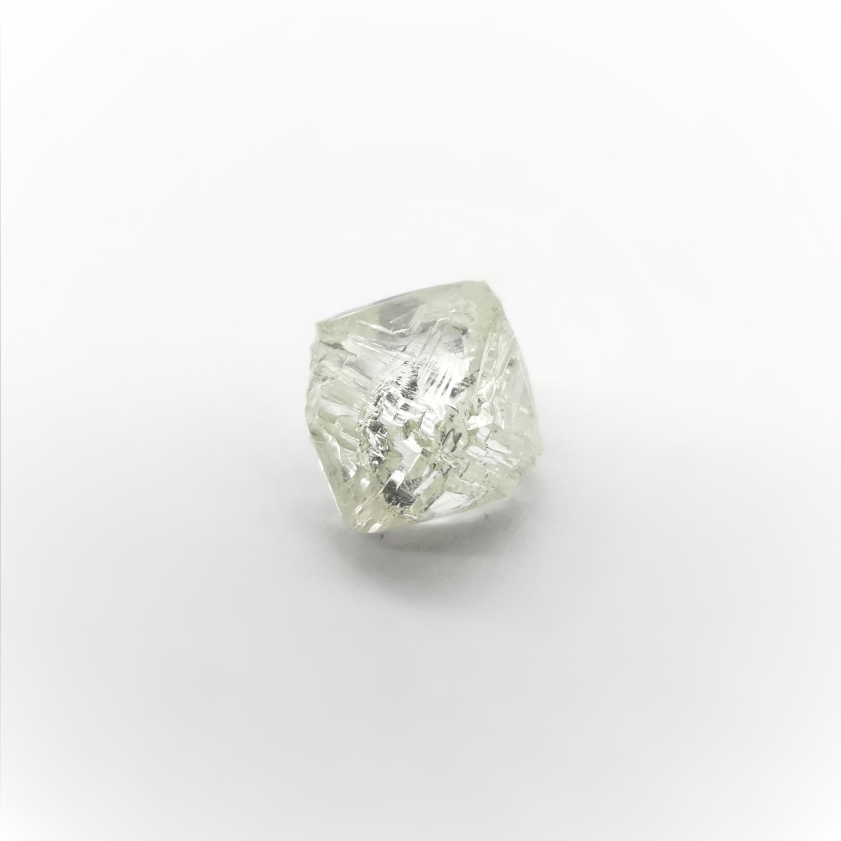 39755 Diamant brut 2.53cts incolore octaèdre Afrique du Sud – Image 3
