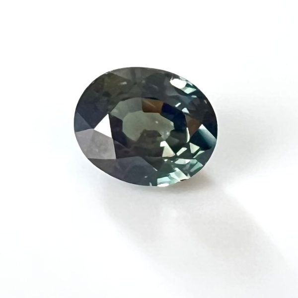 40911 SAPHIR TEAL NON CHAUFFE 97X79 ; 4.06CTS
